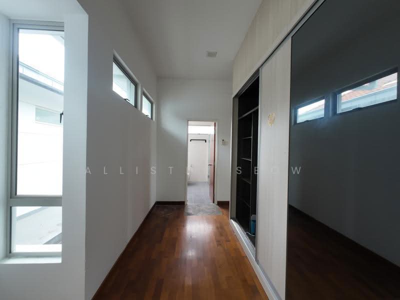 Semi-Detached House for Sale in Bandar Botanic (Klang) - Allister Seow - Corridor - PropertyGuru.com.my