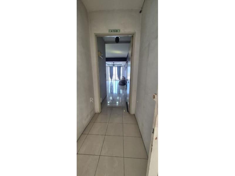 Kondominium untuk Disewa di Pearl Avenue - RIZ1 . - Entrance - PropertyGuru.com.my