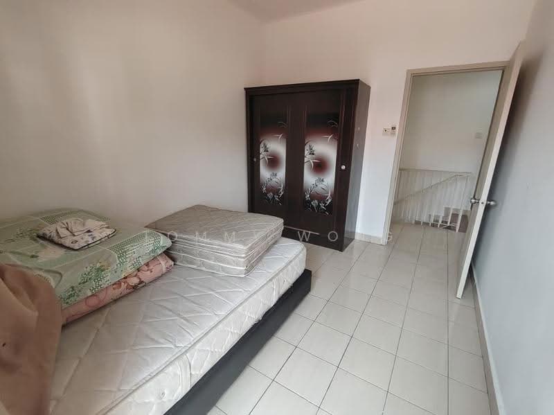 2-storey Terraced House for Sale in Kota Kinabalu (Sabah) - Tommy Wong - Bedroom 2 - PropertyGuru.com.my