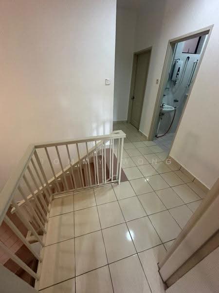 2-storey Terraced House for Sale in Kota Kinabalu (Sabah) - Tommy Wong - Upper Foyer - PropertyGuru.com.my