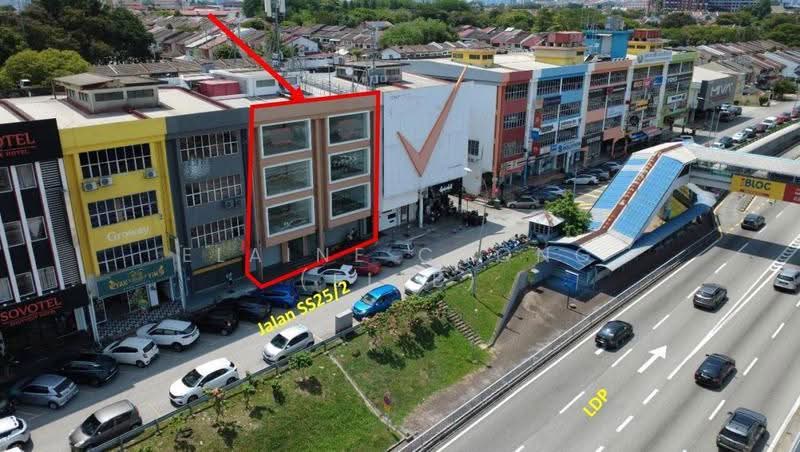 Retail Space for Rent in Kelana Jaya (Petaling Jaya) - Elaine Chong (Elle) - Exterior - PropertyGuru.com.my