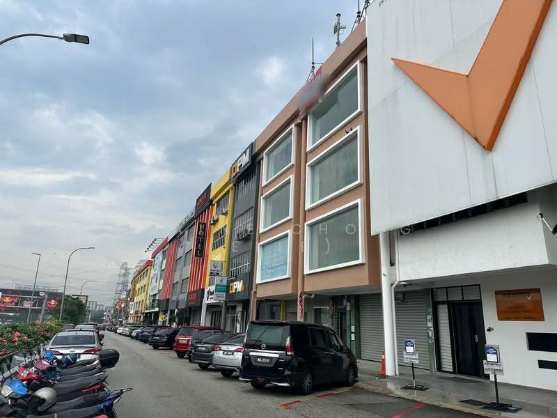 Retail Space for Rent in Kelana Jaya (Petaling Jaya) - Elaine Chong (Elle) - Exterior - PropertyGuru.com.my