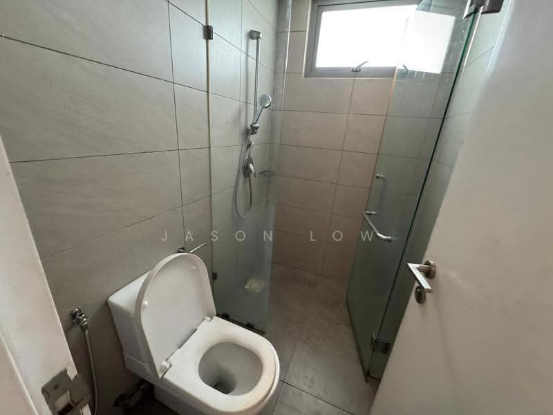 Kondominium untuk Disewa di Cascades Residency - Jason Low - Bathroom - PropertyGuru.com.my