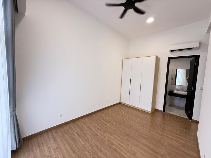 Service Residence for Rent at Met 1 Residences - CH Ng - Bedroom - PropertyGuru.com.my