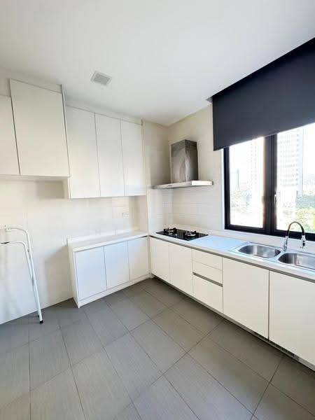 Kondominium untuk Disewa di Concerto North Kiara - Rex Tan - Kitchen - PropertyGuru.com.my