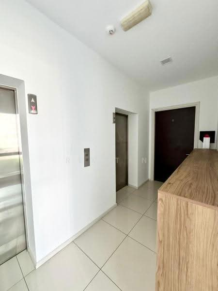 Kondominium untuk Disewa di Concerto North Kiara - Rex Tan - Corridor - PropertyGuru.com.my