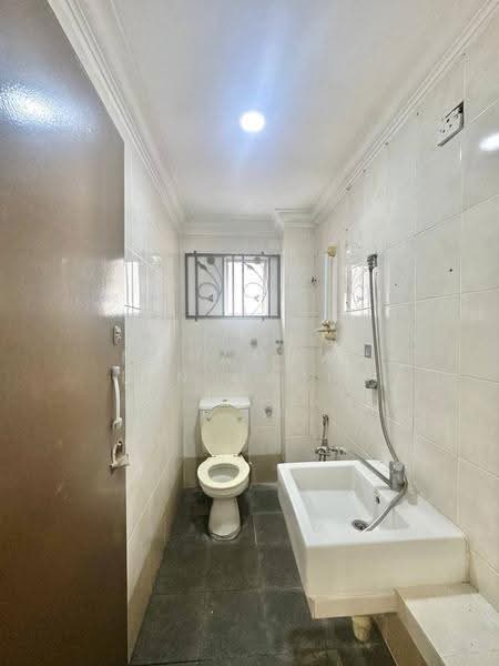 2-storey Terraced House for Sale in Usj 22 (Subang Jaya) - Mohammad Din Majid - Bathroom - PropertyGuru.com.my