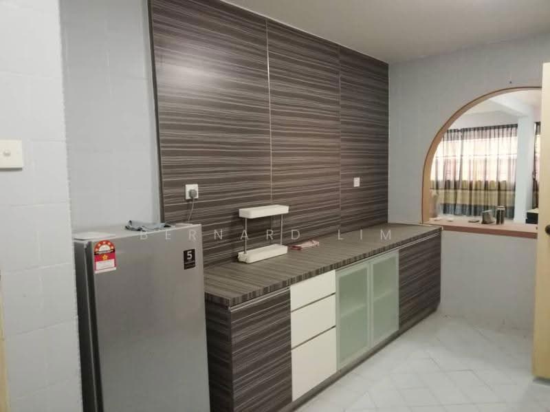 Condominium for Sale at Country Tower Condominium - Bernard Lim - Kitchen - PropertyGuru.com.my