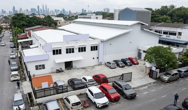 Warehouse for Rent in Kota Damansara (Selangor) - Benjamin Lai - Exterior - PropertyGuru.com.my