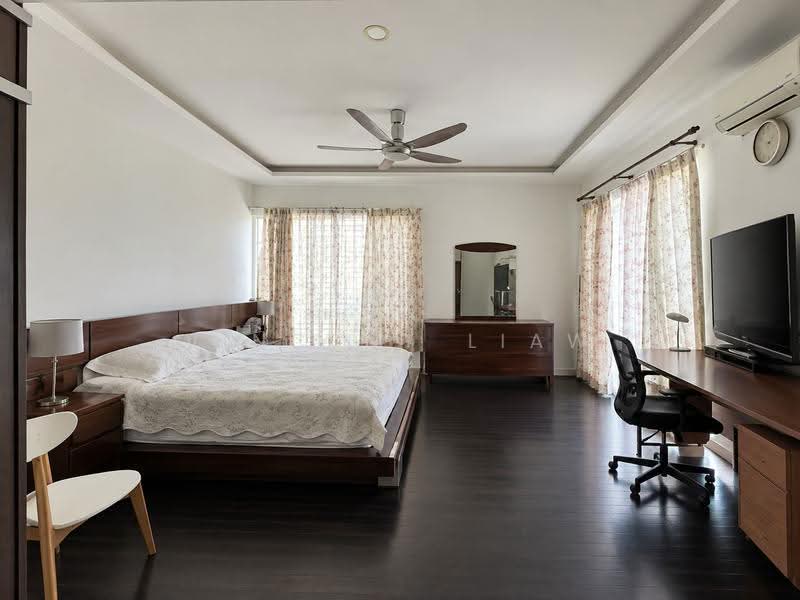 Bungalow House for Sale in Seri Pilmoor (Petaling Jaya) - Vincent Liaw - Master Bedroom - PropertyGuru.com.my