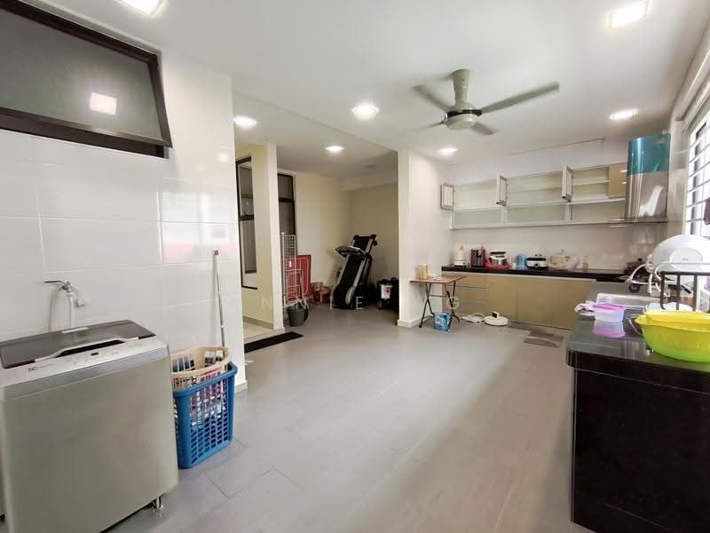 Rumah Teres 2-Tingkat untuk Disewa di Rawang (Selangor) - Annie Ng - Kitchen - PropertyGuru.com.my