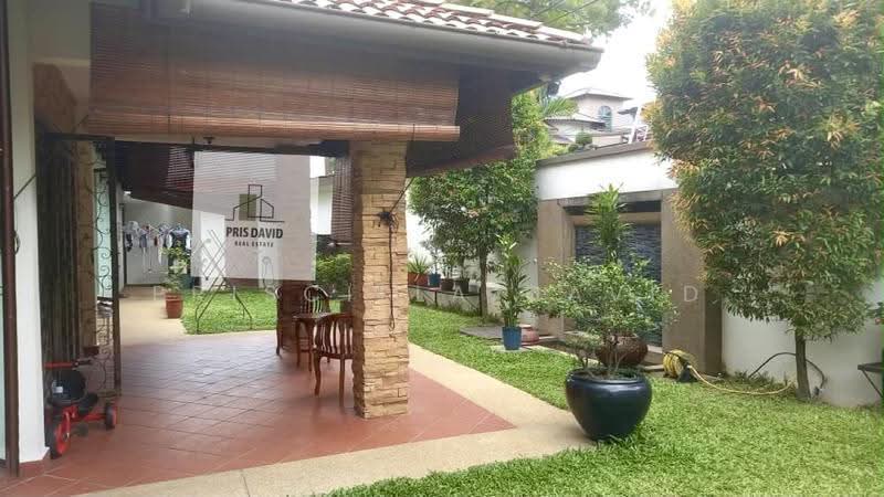 Semi-Detached House for Sale in Taman Yarl (Jalan Klang Lama (Old Klang Road)) - Priscilla David - Exterior - PropertyGuru.com.my