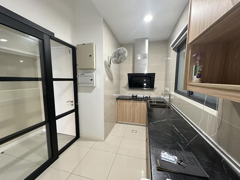 Condominium for Sale at Waltz Residences - John Tan - Kitchen - PropertyGuru.com.my