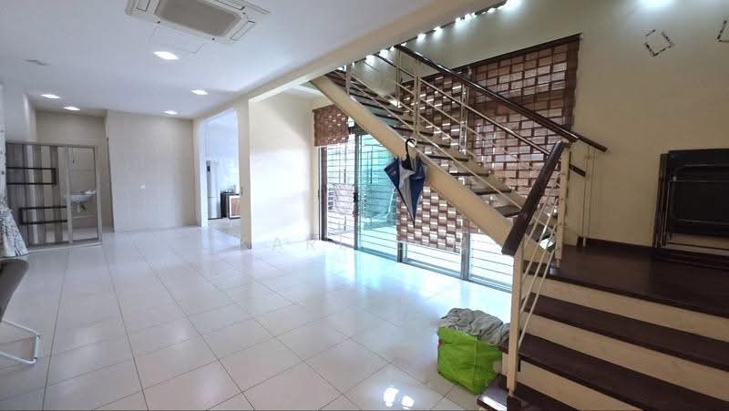 Cluster House for Sale in Taman Sutera Utama (Skudai) - Karl Lim - Living Room - PropertyGuru.com.my