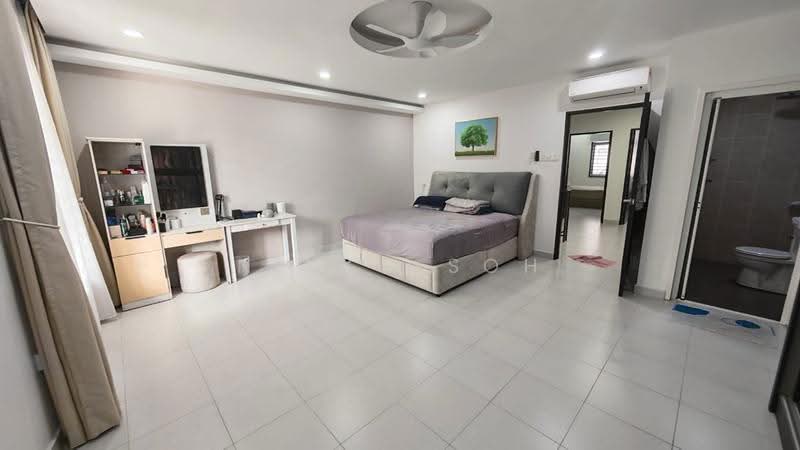 2.5-storey Terraced House for Sale in Taman Pulai Mutiara (Iskandar Puteri (Nusajaya)) - Nikko Soh - Bedroom - PropertyGuru.com.my