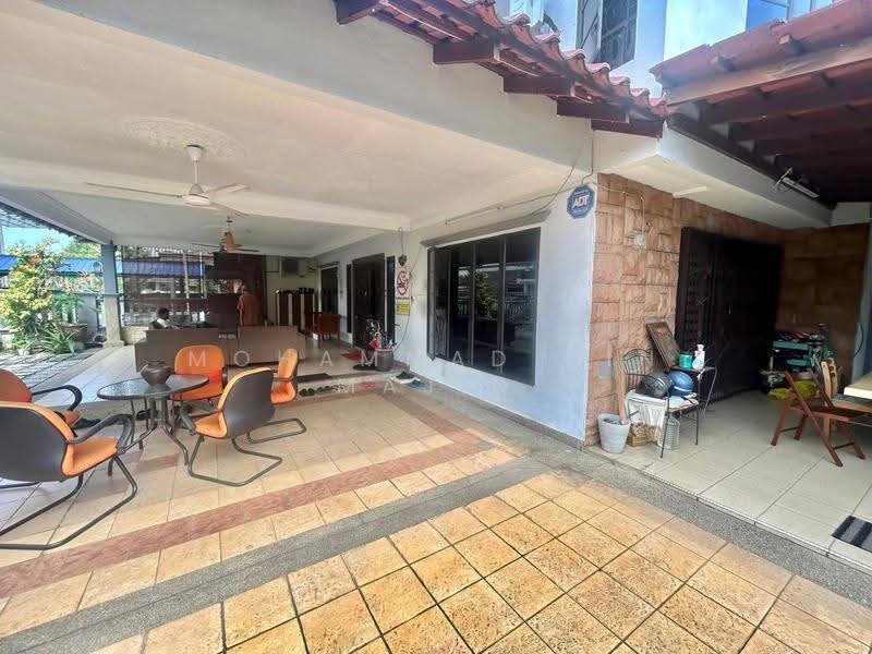 Rumah Berkembar untuk Dijual di Taman Sri Andalas (Klang) - Mohammad Din Majid - Exterior - PropertyGuru.com.my
