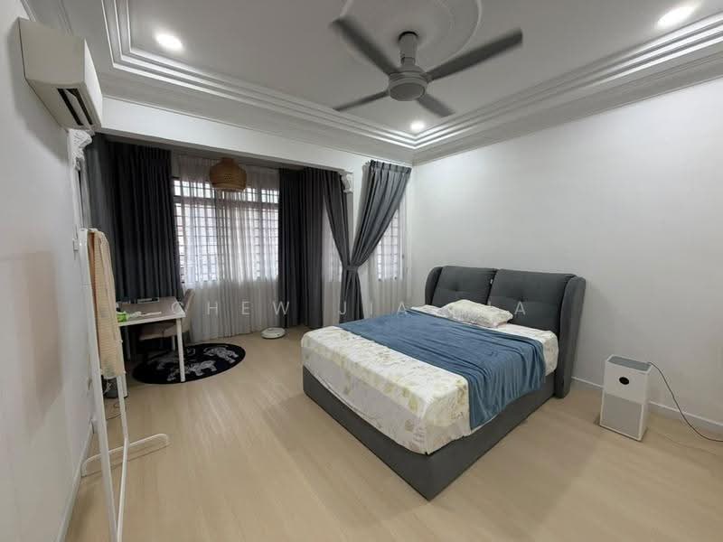 2-storey Terraced House for Sale in Permas Jaya (Johor Bahru) - Chew Jia Jia - Bedroom - PropertyGuru.com.my