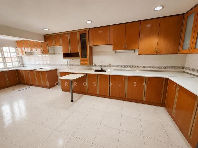 2-storey Terraced House for Sale in Bangsar Baru (Bangsar) - Norros Aliza - Kitchen - PropertyGuru.com.my