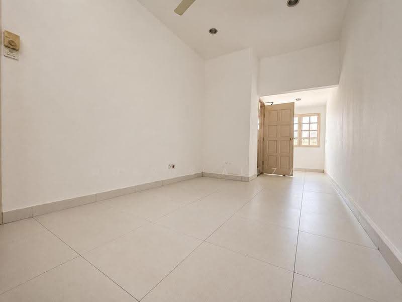 2-storey Terraced House for Sale in Bangsar Baru (Bangsar) - Norros Aliza - Interior - PropertyGuru.com.my
