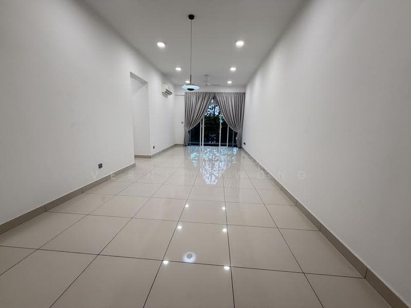 Condominium for Rent at D'Suites Akasia Horizon @ Horizon Hills - Vernice Wong - Living Room - PropertyGuru.com.my