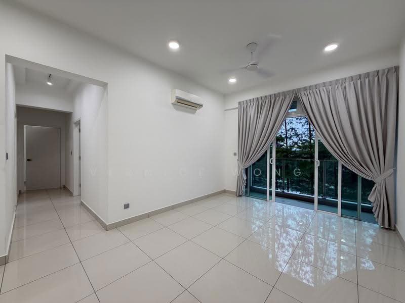 Condominium for Rent at D'Suites Akasia Horizon @ Horizon Hills - Vernice Wong - Living Room - PropertyGuru.com.my