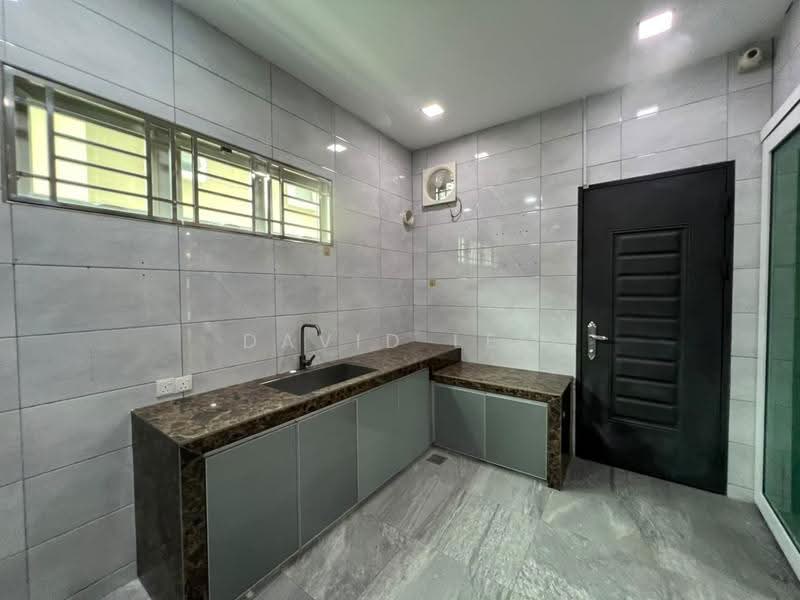 Semi-Detached House for Sale in Kajang (Selangor) - David Lee - Kitchen - PropertyGuru.com.my