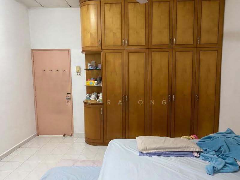 2-storey Terraced House for Rent in Taman Tasek (Johor Bahru) - Claira Ong - Bedroom - PropertyGuru.com.my