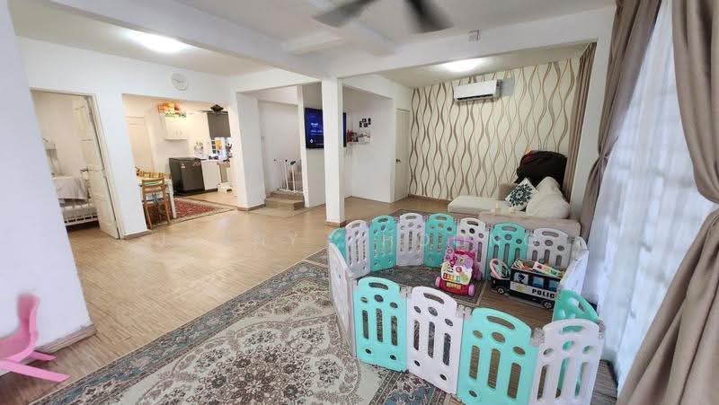 Rumah Teres 2-Tingkat untuk Dijual di Pandan Indah (Ampang) - Jenny Choong - Living Room - PropertyGuru.com.my