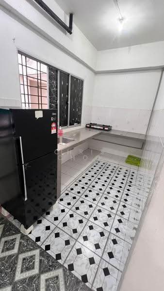 Apartment for Rent at Mutiara Perdana Apartment - Chris Choo - Kitchen - PropertyGuru.com.my