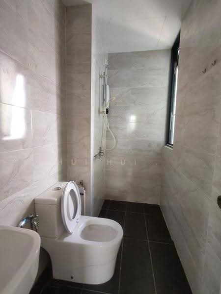 Condominium for Rent at SKS Pavillion Residences - Hui Hui . - PropertyGuru.com.my