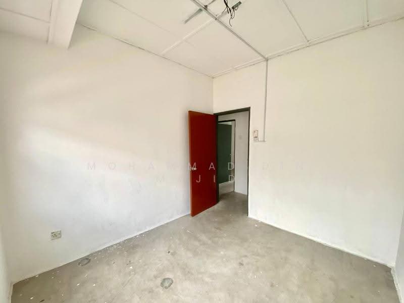 2-storey Terraced House for Sale in Taman Puchong Perdana (Puchong) - Mohammad Din Majid - Interior - PropertyGuru.com.my
