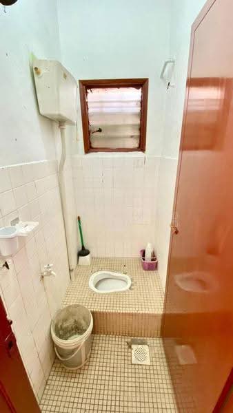 2-storey Terraced House for Sale in Taman Puchong Perdana (Puchong) - Mohammad Din Majid - Bathroom - PropertyGuru.com.my