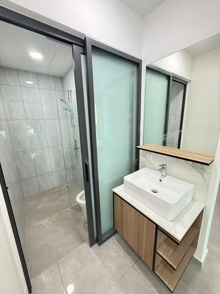 Kediaman Servis untuk Disewa di Savana @ Utropolis - Kelvin Tan - Bathroom - PropertyGuru.com.my