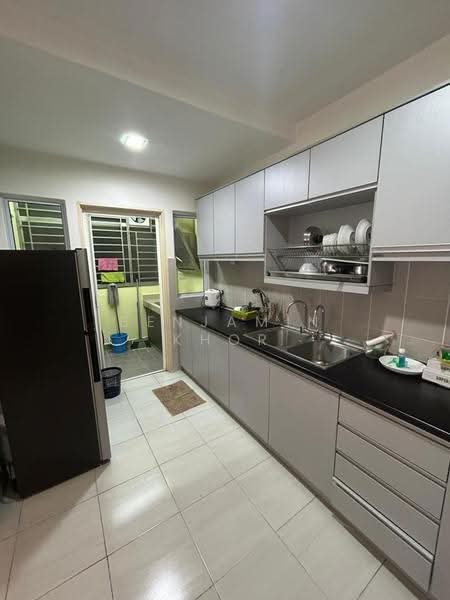 Service Residence for Rent at Koi Kinrara - Benjamin Khor - Kitchen - PropertyGuru.com.my