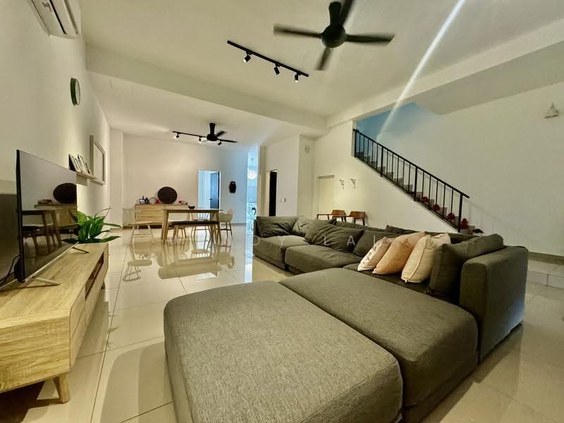 Rumah Teres 2-Tingkat untuk Dijual di Eco Botanic (Iskandar Puteri (Nusajaya)) - Wendy Lai - Living Room - PropertyGuru.com.my