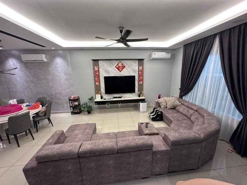 Rumah Teres 2-Tingkat untuk Dijual di Taman Bestari Perdana (Pasir Gudang) - Tracy Ong - Living Room - PropertyGuru.com.my