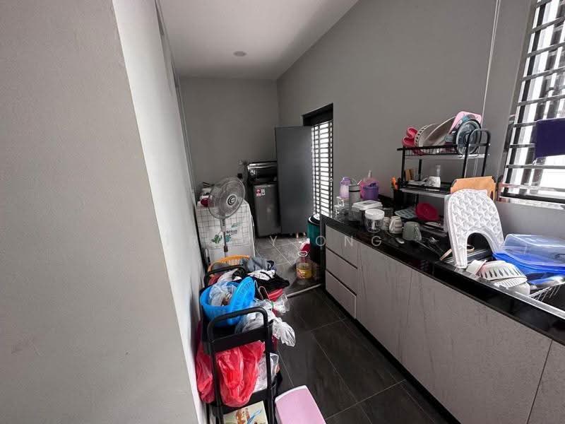 Rumah Teres 2-Tingkat untuk Dijual di Taman Bestari Perdana (Pasir Gudang) - Tracy Ong - Kitchen - PropertyGuru.com.my