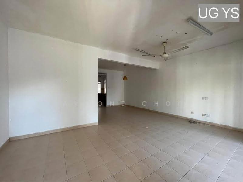 2-storey Terraced House for Sale in Bandar Parklands (Klang) - Raymond Choo - Living Room - PropertyGuru.com.my