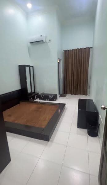 Rumah Teres untuk Disewa di Kulai (Johor) - Ivwen Choo - Bedroom - PropertyGuru.com.my