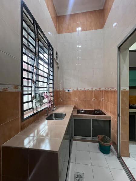 Rumah Teres untuk Disewa di Kulai (Johor) - Ivwen Choo - Kitchen - PropertyGuru.com.my