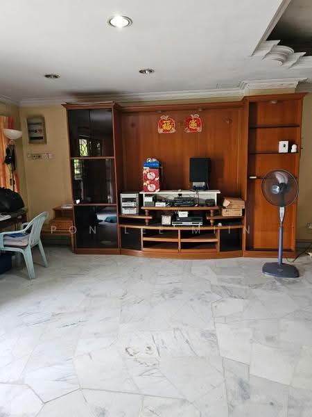 2-storey Terraced House for Sale in Taman Suria Jaya (Cheras) - Pon Lee Miin - Living Room - PropertyGuru.com.my