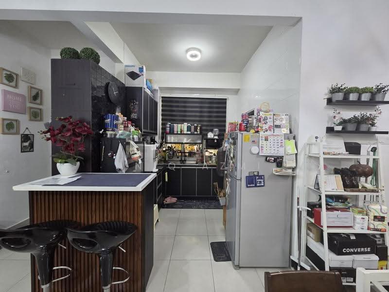 Pangsapuri untuk Dijual di Casa Dahlia - Aniq Azmi - Kitchen - PropertyGuru.com.my