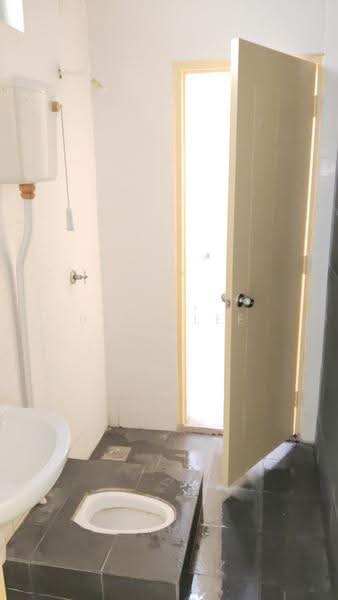 2-storey Terraced House for Sale in Bandar Sri Sendayan (Negeri Sembilan) - Benz Lee - PropertyGuru.com.my