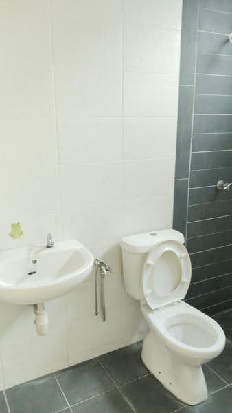2-storey Terraced House for Sale in Bandar Sri Sendayan (Negeri Sembilan) - Benz Lee - PropertyGuru.com.my
