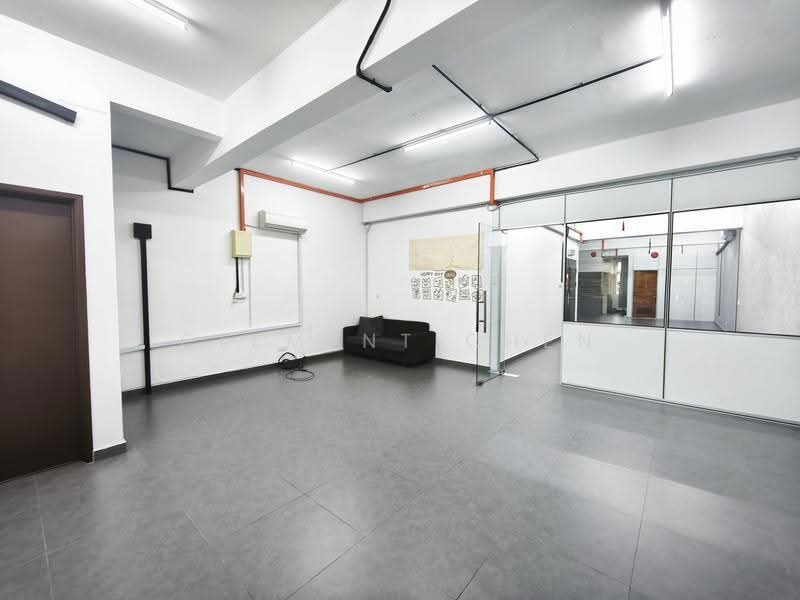 Pejabat untuk Disewa di Bandar Puteri Puchong (Puchong) - Clement Chen - Interior - PropertyGuru.com.my