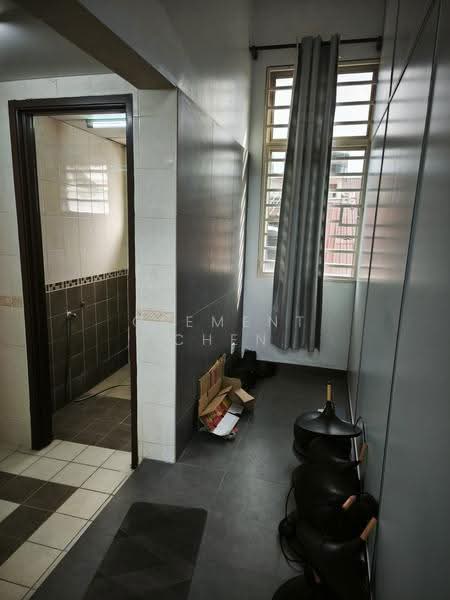 Pejabat untuk Disewa di Bandar Puteri Puchong (Puchong) - Clement Chen - Bathroom - PropertyGuru.com.my