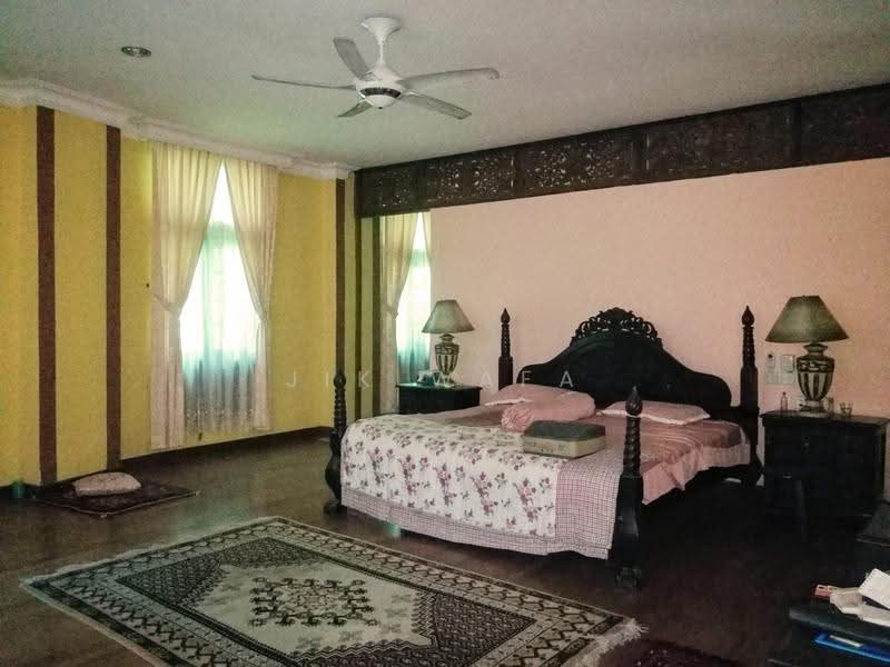 Agricultural Land for Sale in Sungai Penchala (Kuala Lumpur) - Jik Wafa - Bedroom - PropertyGuru.com.my