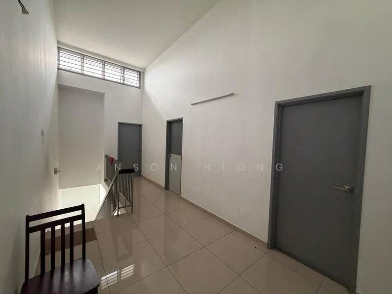2-storey Terraced House for Sale in Mutiara Rini (Skudai) - Anson Hiong - Corridor - PropertyGuru.com.my