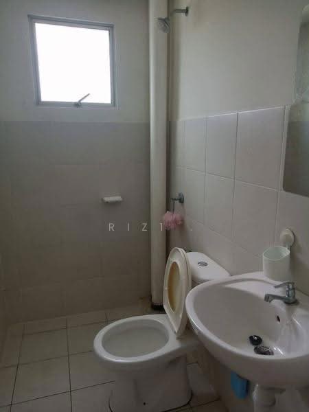 Pangsapuri untuk Disewa di D'Kristal - RIZ1 . - PropertyGuru.com.my