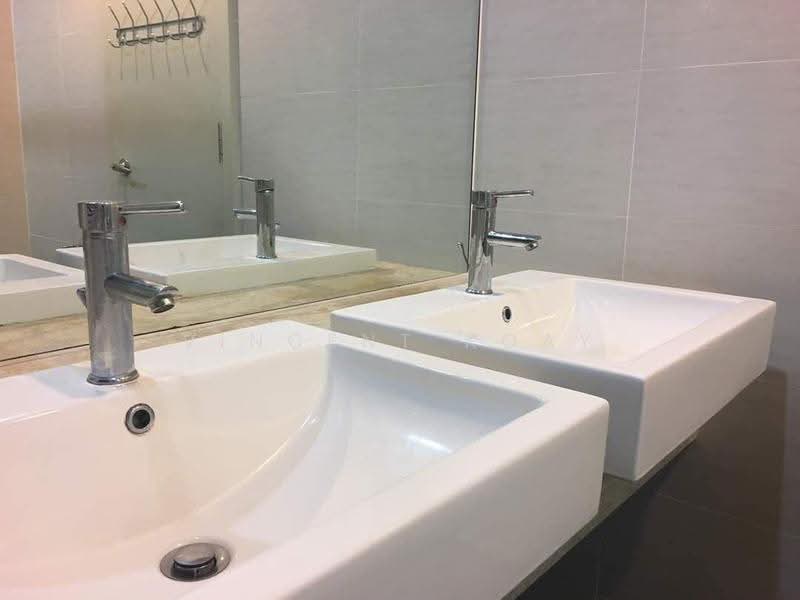 Condominium for Sale at BayStar Condominium - Vincent Koay - Bathroom - PropertyGuru.com.my